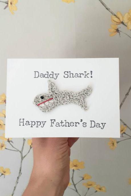 Handmade Shark Personalised Crochet Card, Crochet greeting card, Daddy Shark Card, Father's Day Card, Quirky Dad Card, Daddy Birthday Card, Shark Birthday Card